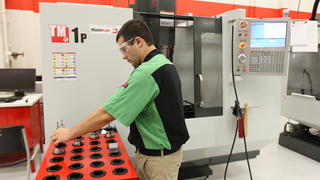East Windsor CNC Machining and Manufacturing training
